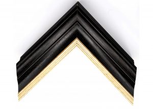 Traditional Shaped Open Grain Black with Wash + Gold Lip